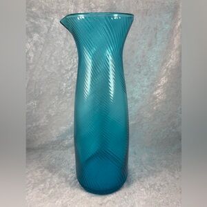 Diane Van Furstenberg Home Twirl Cobalt Carafe